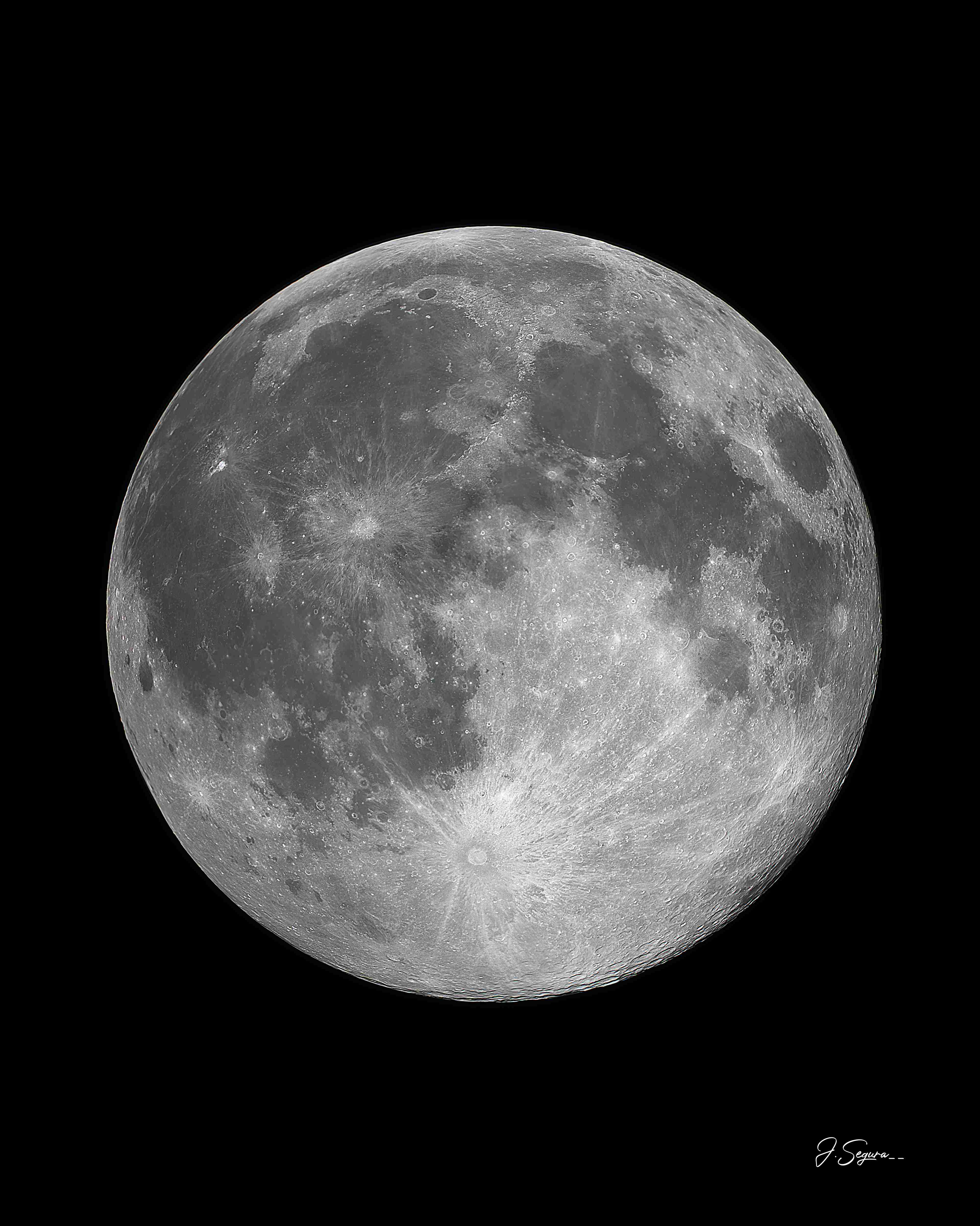 La Luna fotografiada con el SVBONY MK127